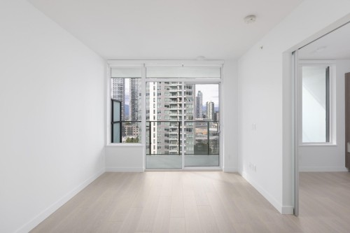 1201-6537 Telford Avenue, Burnaby, BC 