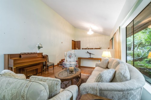 4262 Yuculta Crescent, Vancouver, BC 