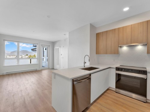 610-11907 223 Street, Maple Ridge, BC 