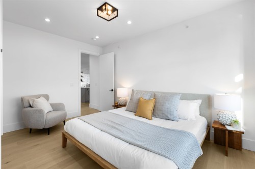 5304 Fraser Street, Vancouver, BC 