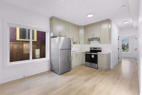 5304 Fraser Street, Vancouver, BC 