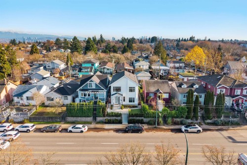 5304 Fraser Street, Vancouver, BC 