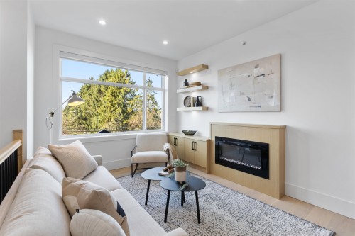 5304 Fraser Street, Vancouver, BC 