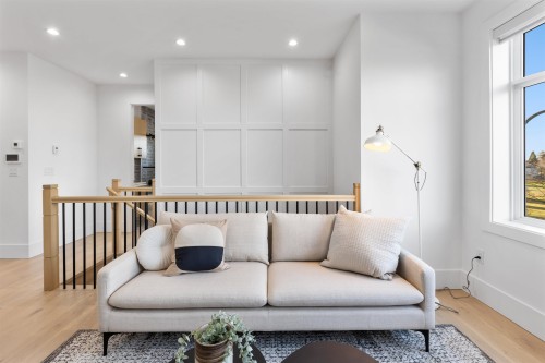 5304 Fraser Street, Vancouver, BC 