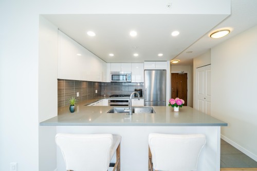 3206-4880 Bennett Street, Burnaby, BC 