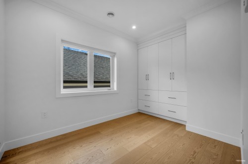 3673 48Th Avenue E, Vancouver, BC 