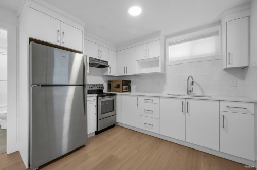 3673 48Th Avenue E, Vancouver, BC 