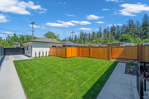 3673 48Th Avenue E, Vancouver, BC 