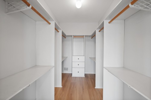 8419 Mcgregor Avenue, Burnaby, BC 