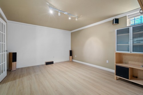 8419 Mcgregor Avenue, Burnaby, BC 