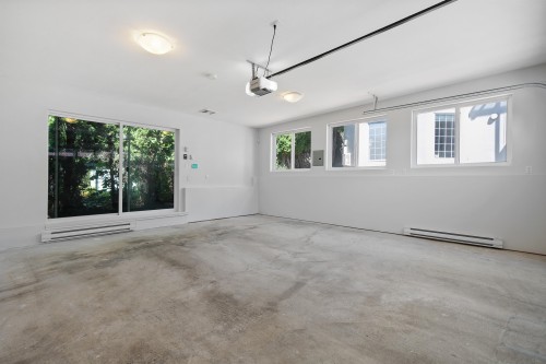 8419 Mcgregor Avenue, Burnaby, BC 