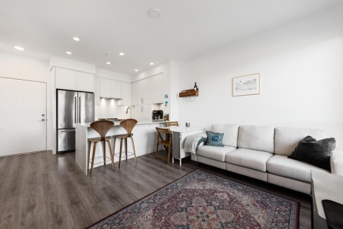 609-700 Clarke Road, Coquitlam, BC 