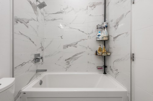 609-700 Clarke Road, Coquitlam, BC 