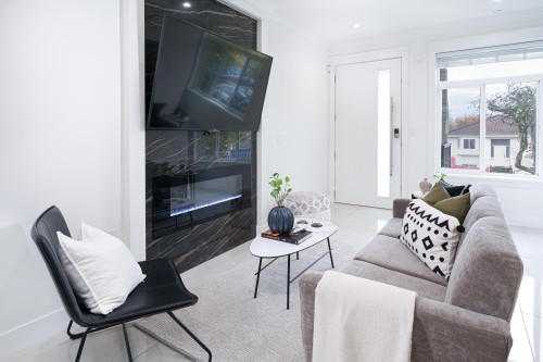 3216 Vimy Crescent, Vancouver, BC 