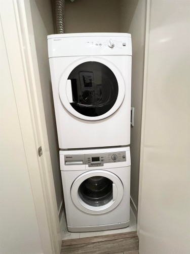 1006-6383 Mckay Avenue, Burnaby, BC 