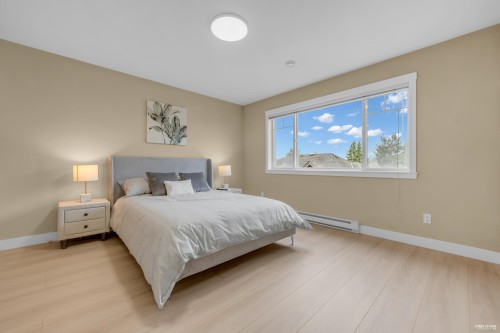 16-11393 Steveston Highway, Richmond, BC 