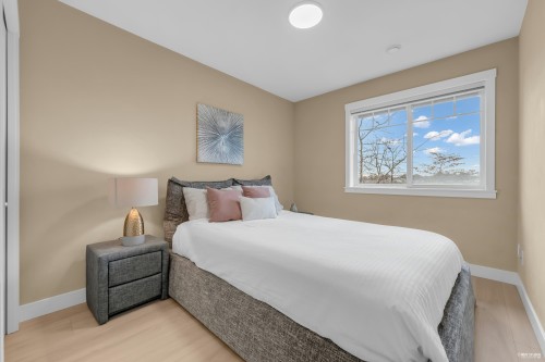 16-11393 Steveston Highway, Richmond, BC 