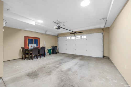 16-11393 Steveston Highway, Richmond, BC 