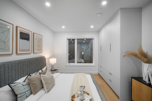 1-3623 Triumph Street, Vancouver, BC 