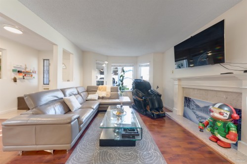 8366 Dayton Court, Richmond, BC 