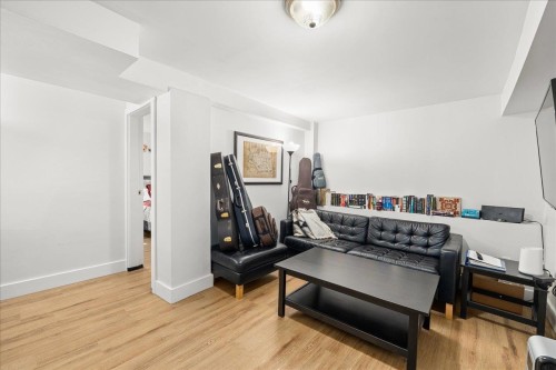 2029 Graveley Street, Vancouver, BC 