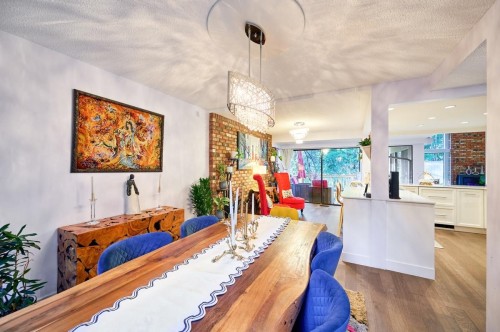 2873 Capilano Road, North Vancouver, BC 