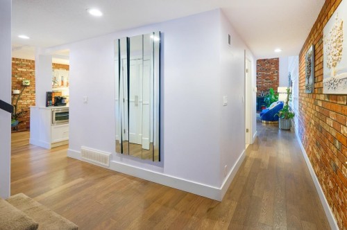 2873 Capilano Road, North Vancouver, BC 