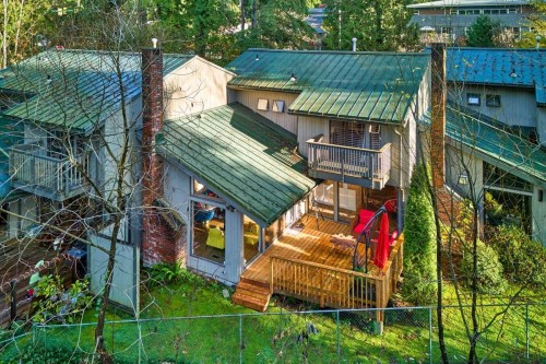 2873 Capilano Road, North Vancouver, BC 