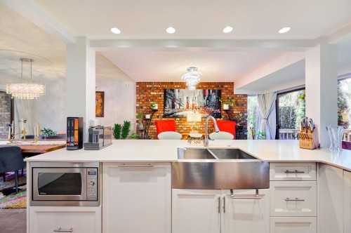 2873 Capilano Road, North Vancouver, BC 