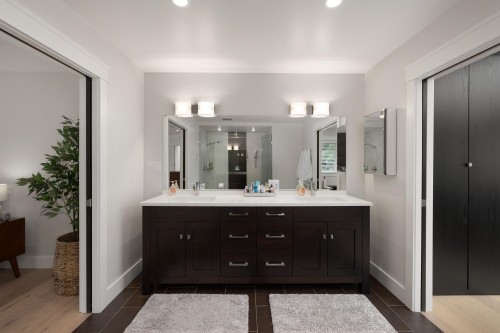 2678 Ailsa Crescent, North Vancouver, BC 