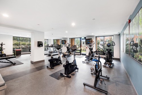 301-2632 Library Lane, North Vancouver, BC 