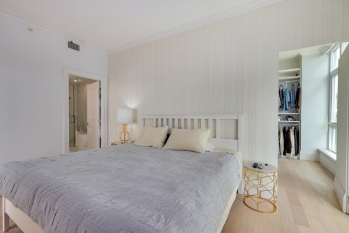 501-185 Victory Ship Way, North Vancouver, BC 