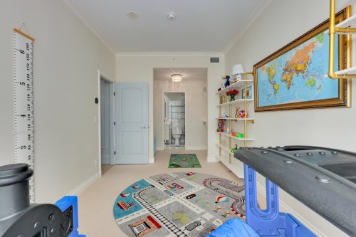 501-185 Victory Ship Way, North Vancouver, BC 