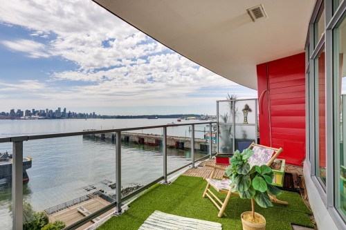 501-185 Victory Ship Way, North Vancouver, BC 