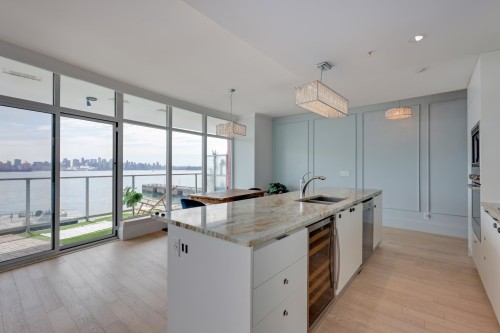 501-185 Victory Ship Way, North Vancouver, BC 