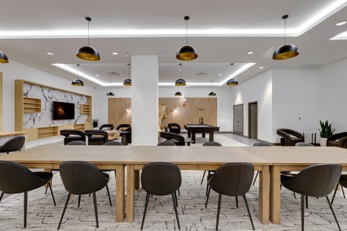 564-422 3Rd Street E, North Vancouver, BC 