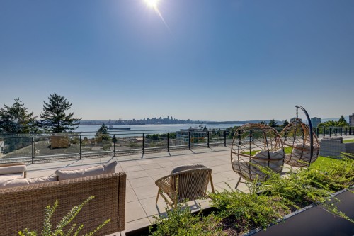 564-422 3Rd Street E, North Vancouver, BC 