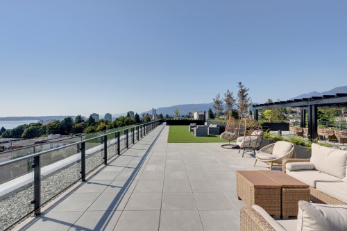 564-422 3Rd Street E, North Vancouver, BC 