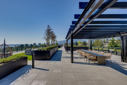 564-422 3Rd Street E, North Vancouver, BC 