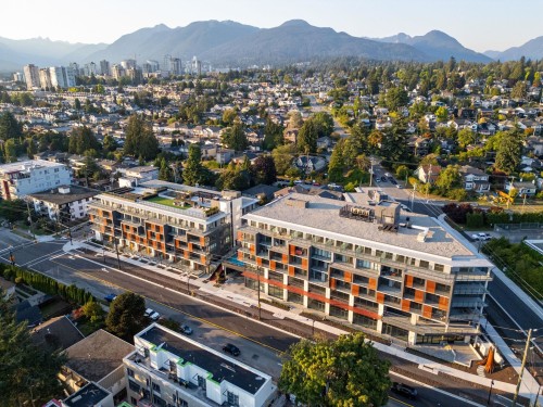 564-422 3Rd Street E, North Vancouver, BC 