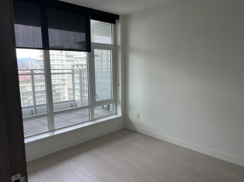 1606-8800 Hazelbridge Way, Richmond, BC 