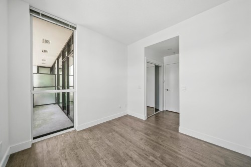 2808-3007 Glen Drive, Coquitlam, BC 