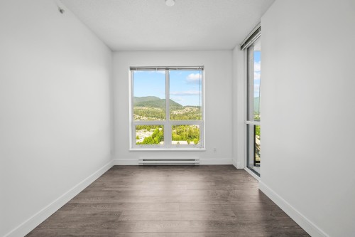 2808-3007 Glen Drive, Coquitlam, BC 