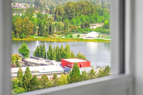 2808-3007 Glen Drive, Coquitlam, BC 