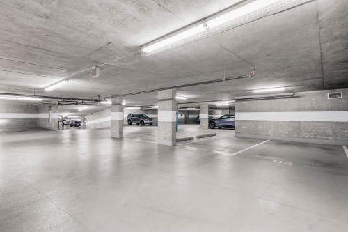 2808-3007 Glen Drive, Coquitlam, BC 