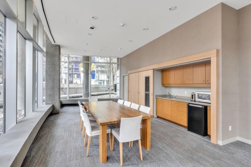 2706-1438 Richards Street, Vancouver, BC 