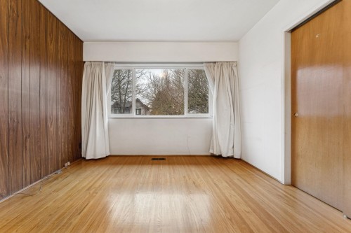 1521 64Th Avenue E, Vancouver, BC 