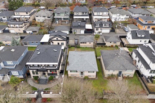 1521 64Th Avenue E, Vancouver, BC 