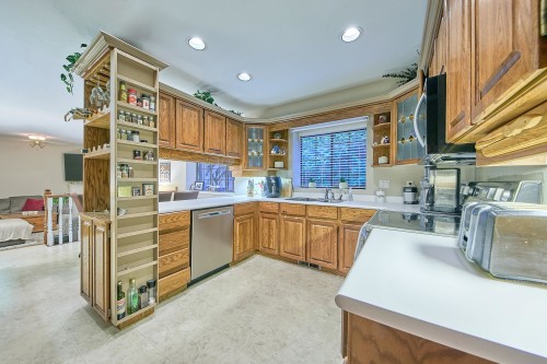 12235 Norfolk Place, Maple Ridge, BC 