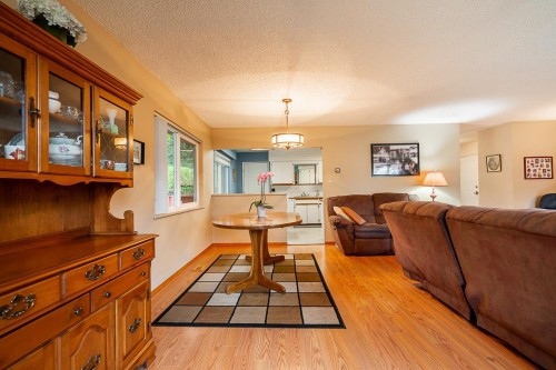 3826 Wellington Street, Port Coquitlam, BC 